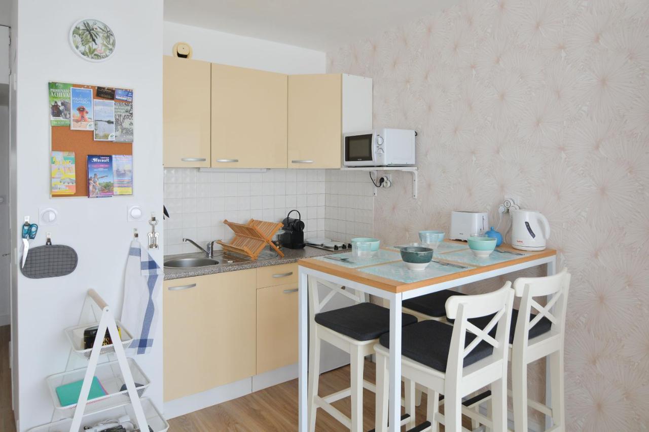 Studio Carnon, Plage, Port Et Commerces A 2 Pas Luaran gambar